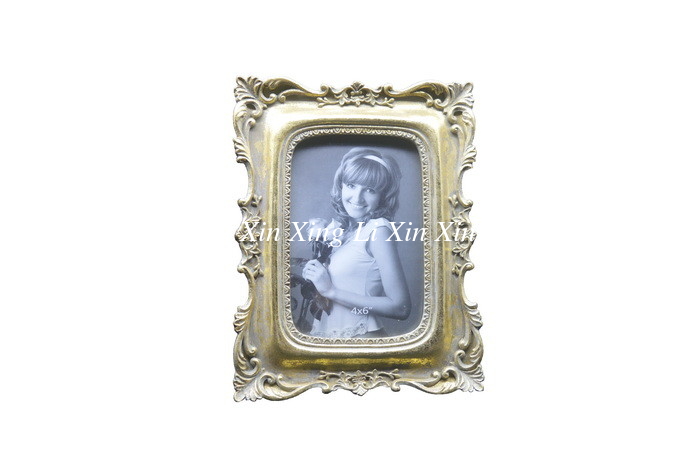 Irregular Brim Ivory Picture Frames Antiques , Whitewashed Small Vintage Style Picture Frames
